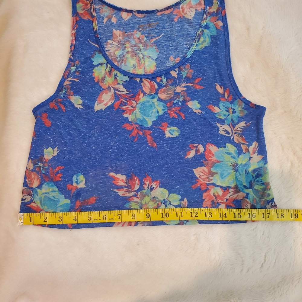 Arizona Jeans Floral Crop Top - Picture 2 of 8